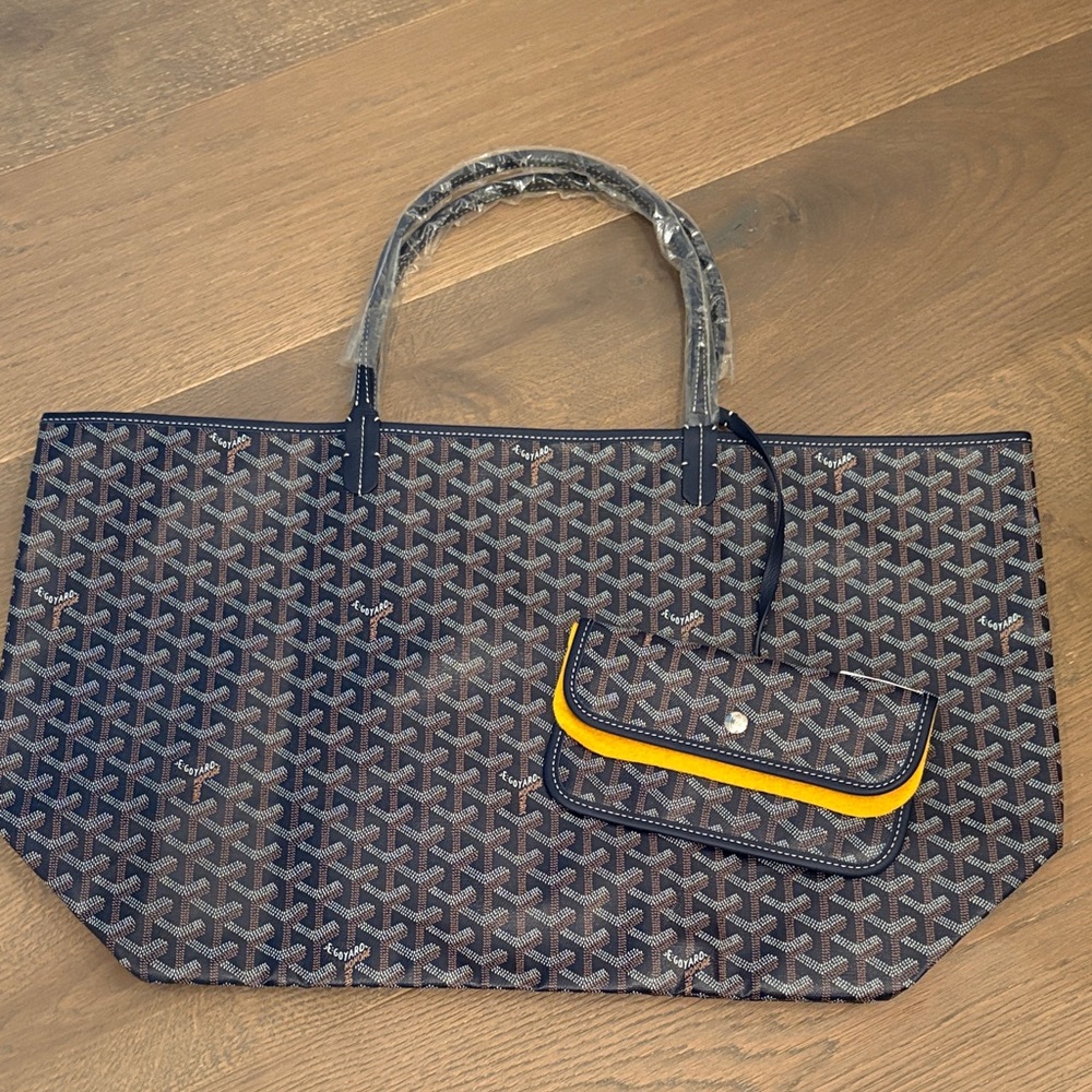 NWT Goyard St. Louis tote navy gm large size